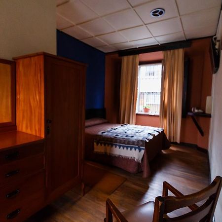 Hotel Modelo Quetzaltenango Oda fotoğraf